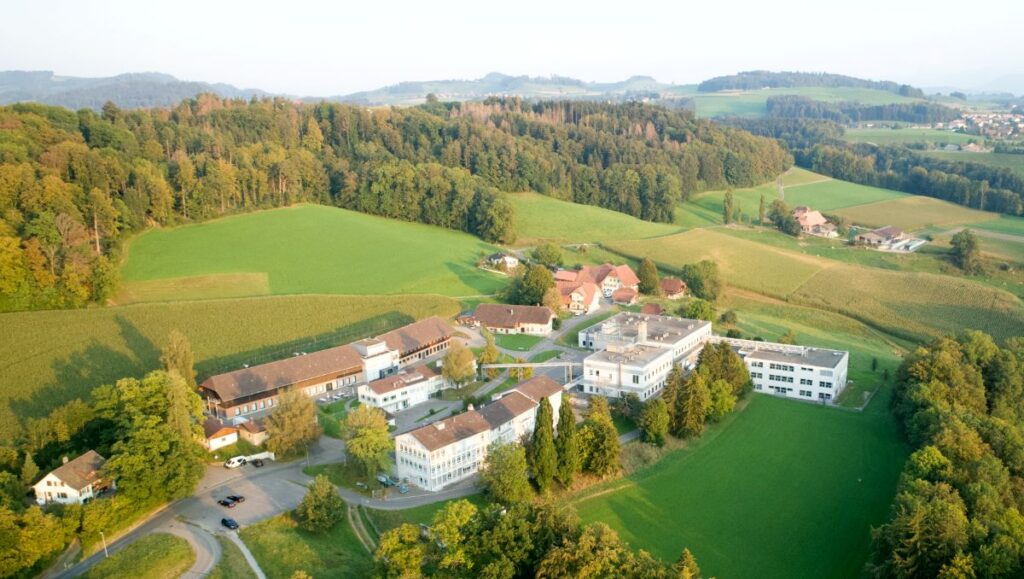 Le site de production de Bavarian Nordic à Thörishaus, en Suisse.